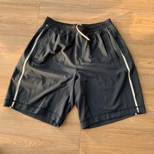Men’s lululemon shorts lot